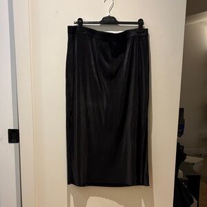 River Island Black Pencil Skirt